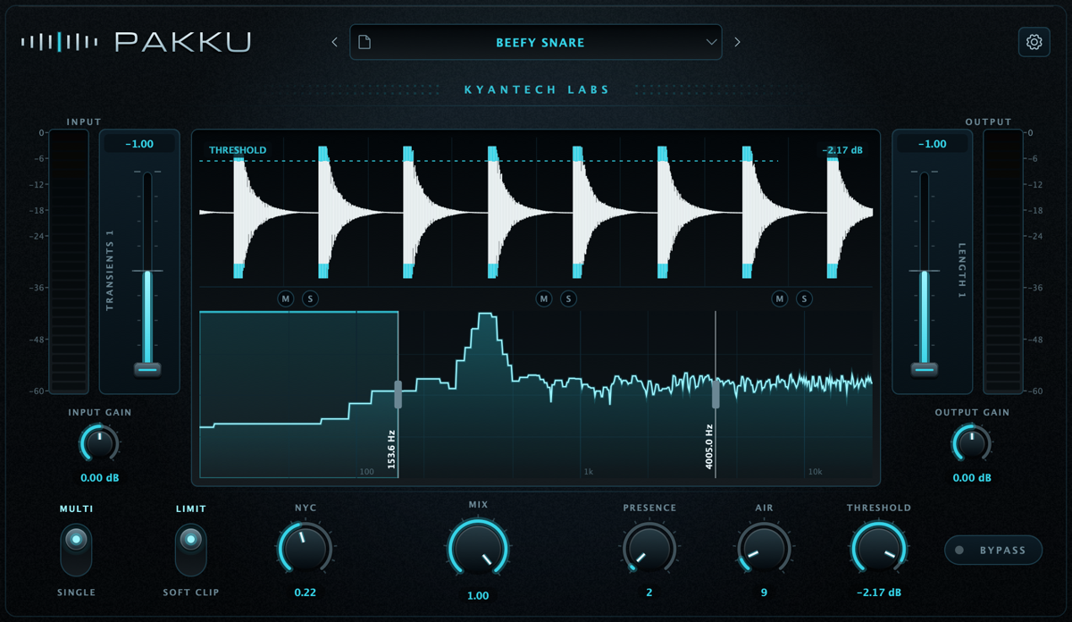 Pakku multiband interface with three frequency regions and waveform display